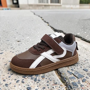 Goýy goňur çaga krosowkasy