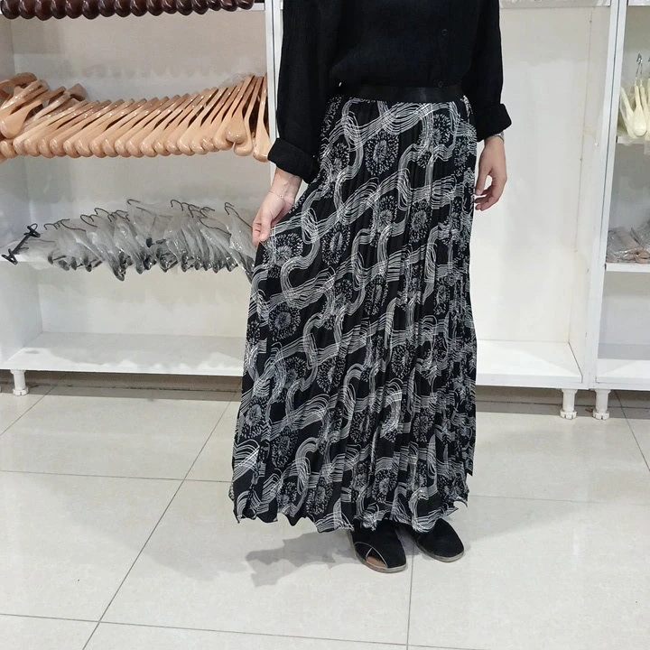 Nagyşly gara epinli ýubka — 2