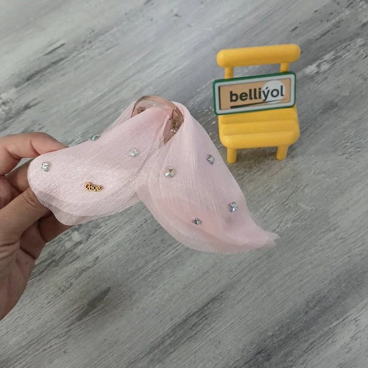 Uly bantly gülgüne zakolka — 2