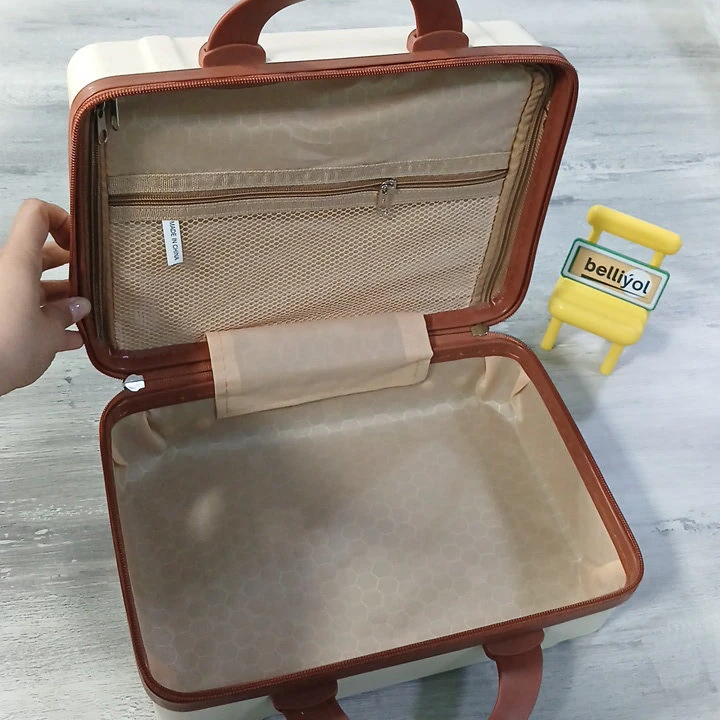 Açyk bež mini çemodan — 3