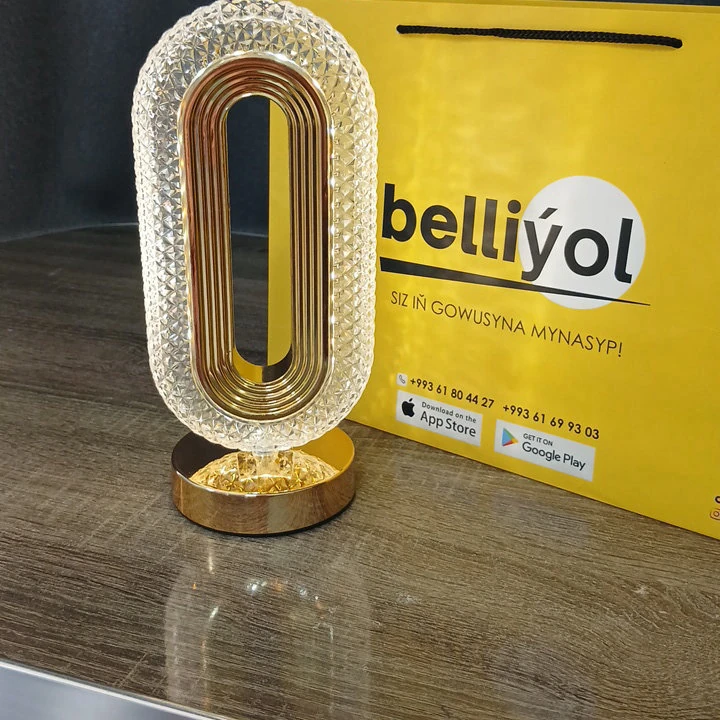 Uly süýri hrustal gije çyrasy — 2