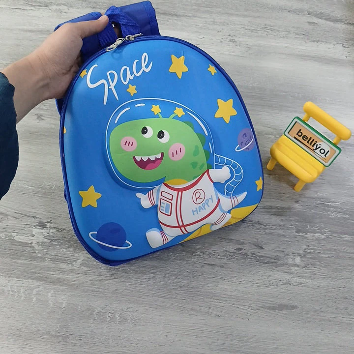 Dinozawrjykly gök çaga rýukzagy — 2