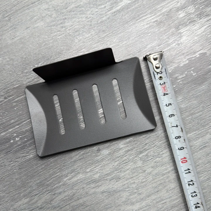 Diwar üçin çal metal sabynlyk — 2