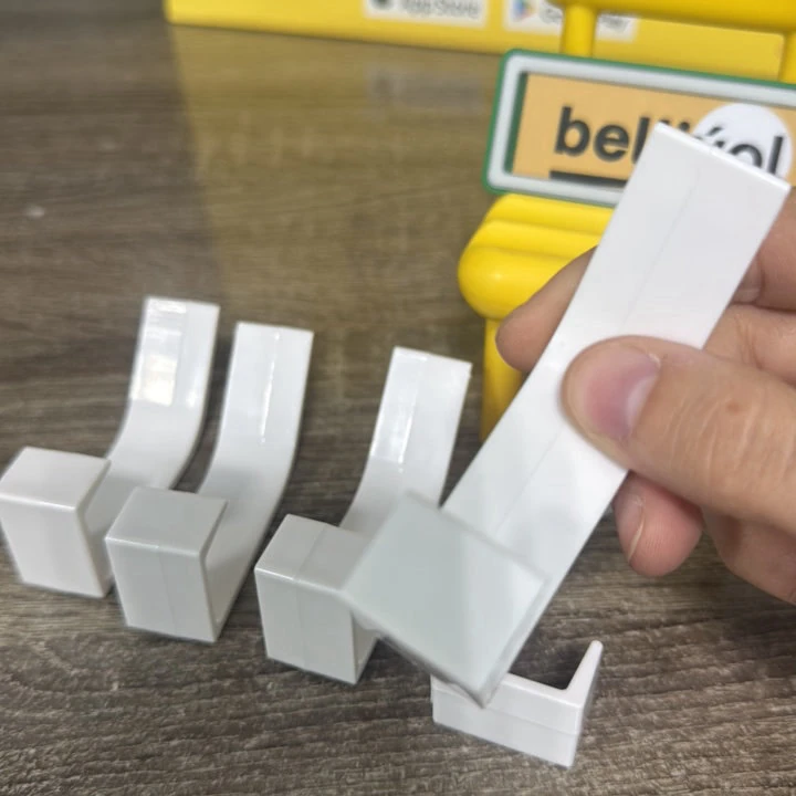 Goşa ak çeňňekler, 5 sany — 2