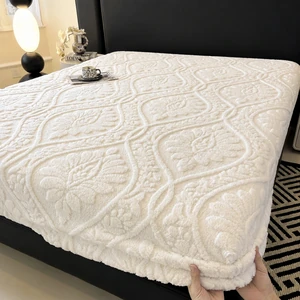 Nagyşly ak matras düşekçesi