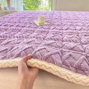 Galyň mawy matras düşekçesi